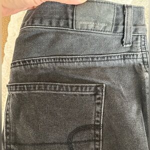 Mom Jean size 10 American Eagle